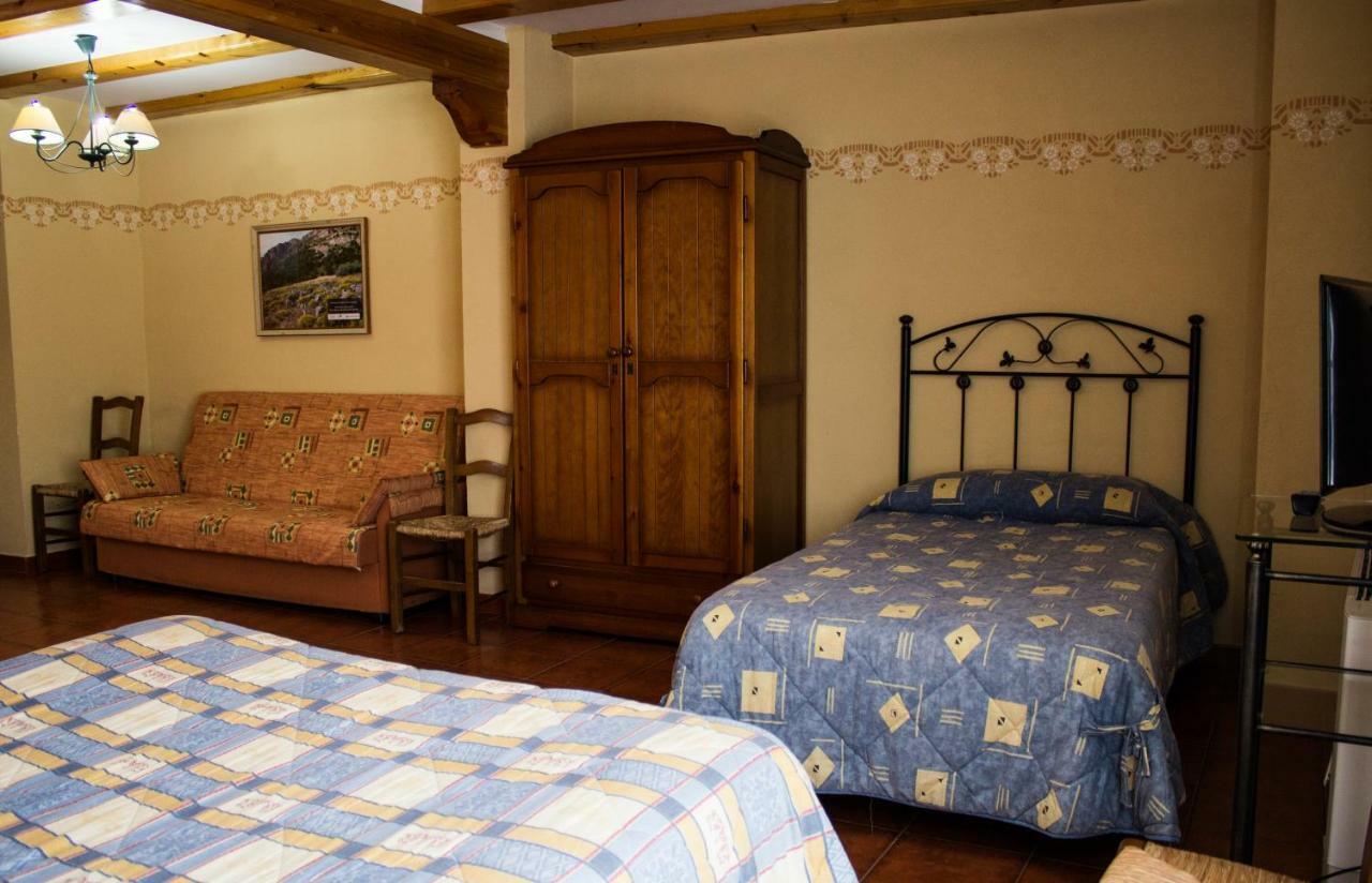 Pension Mariola Agres Экстерьер фото