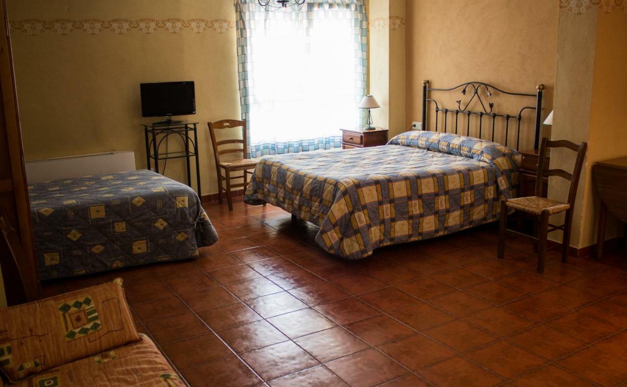 Pension Mariola Agres Экстерьер фото
